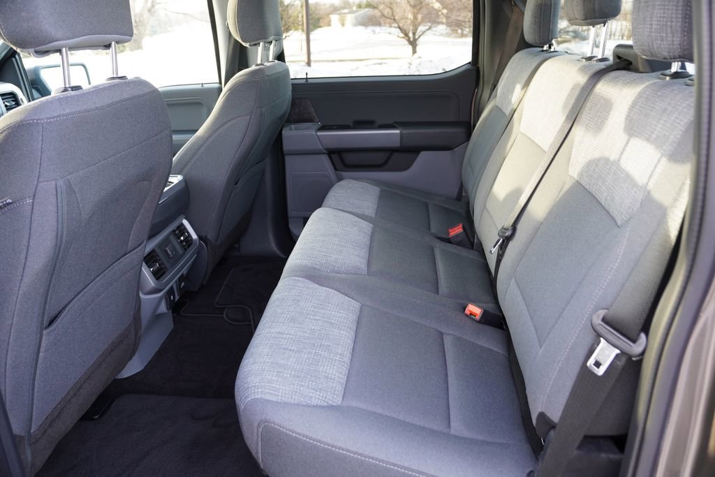 Certified 2021 Ford F150 XLT w/ Equipment Group 302A High image 19