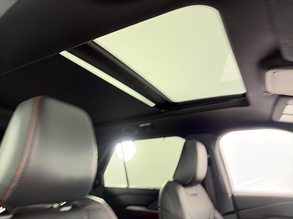 Certified 2025 Ford Explorer ST-Line w/ Premium Package image 33