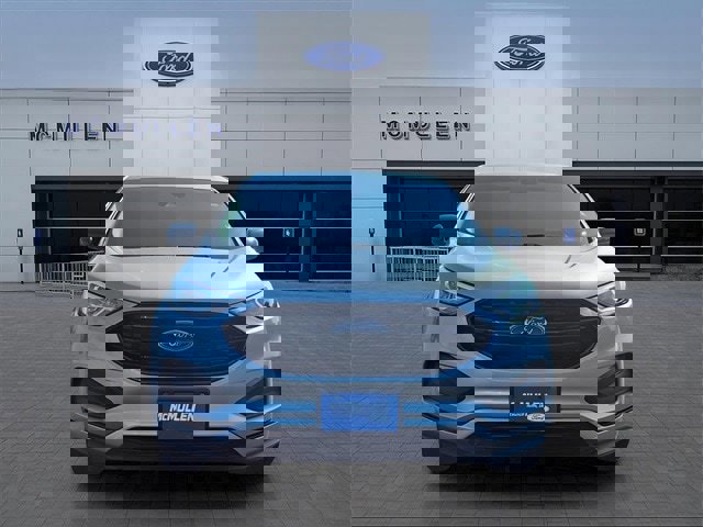 Certified 2024 Ford Edge SE w/ Black Appearance Package image 8