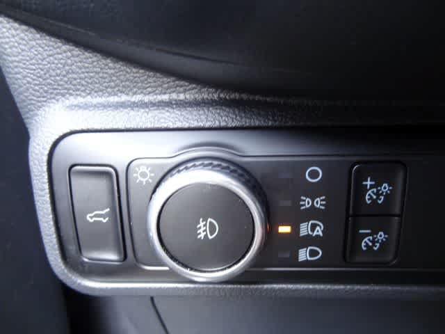 Certified 2025 Ford Explorer ST-Line AWD/4WD image 17