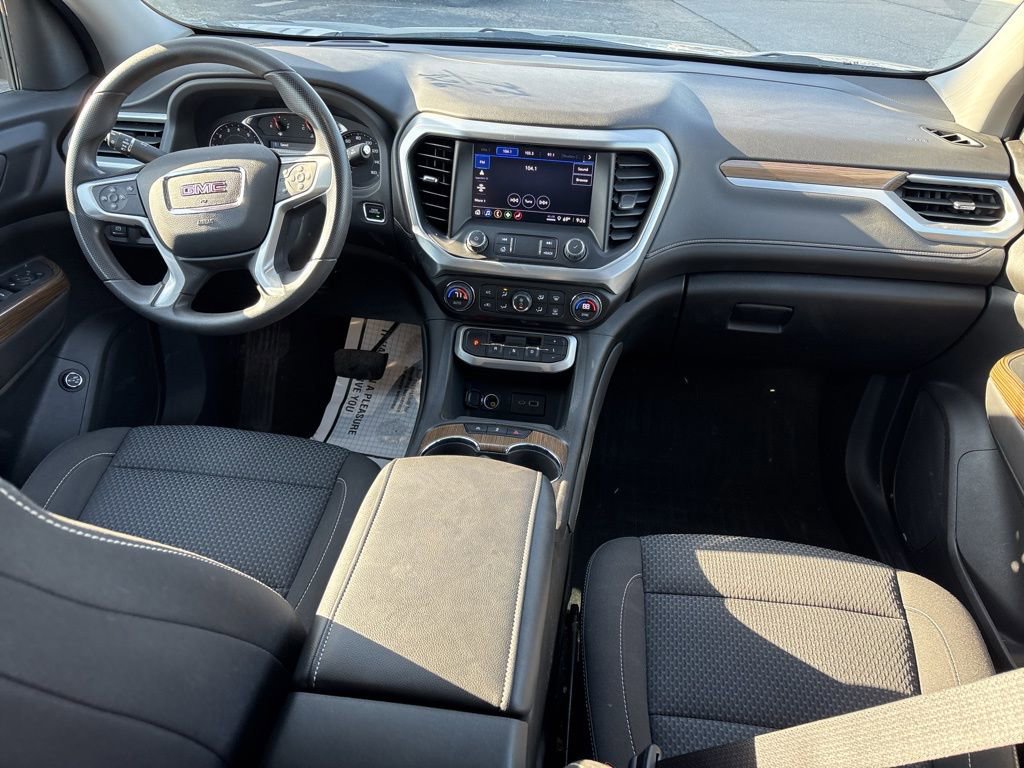 Used 2023 GMC Acadia SLE w/ Driver Convenience Package image 10