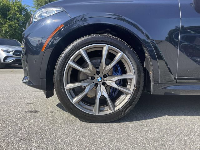 Used 2021 BMW X7 M50i w/ Cold Weather Package AWD/4WD image 9