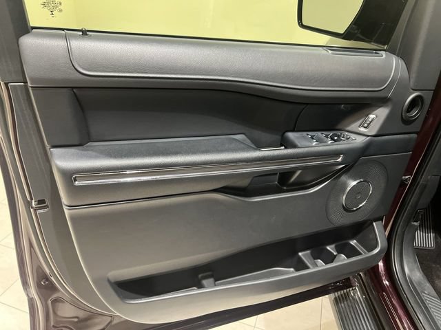 Certified 2023 Ford Expedition XLT RWD image 21