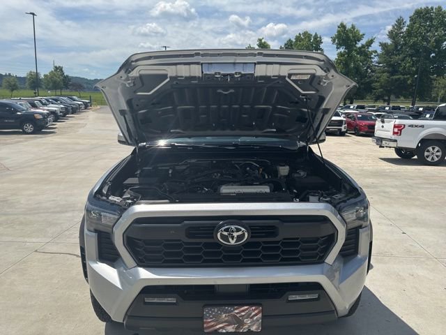 Used 2024 Toyota Tacoma TRD Off-Road AWD/4WD image 51