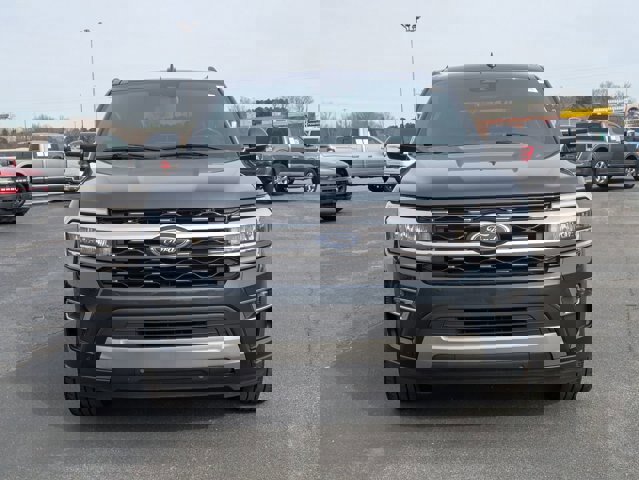 Certified 2024 Ford Expedition Limited image 9