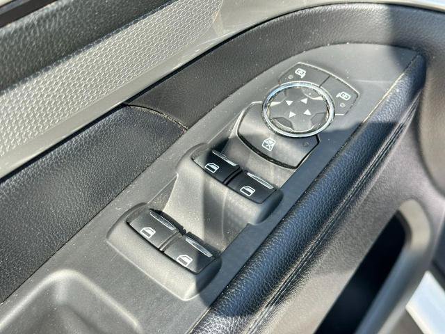 Certified 2017 Ford Explorer XLT FWD image 16