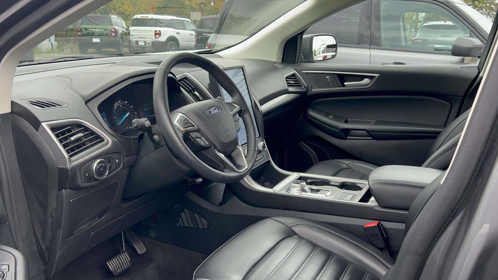 Certified 2024 Ford Edge SEL image 34