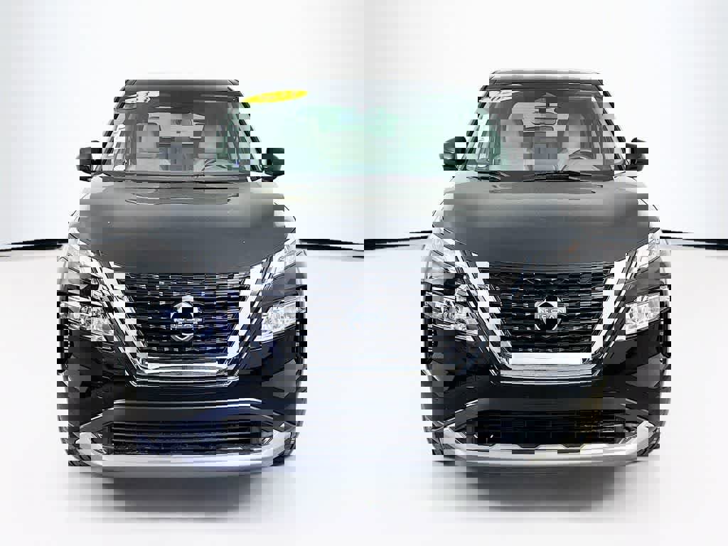 Used 2023 Nissan Rogue SV image 6