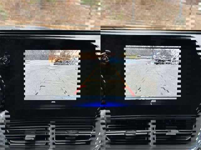 Used 2025 Chevrolet Trax RS w/ Sunroof Package image 10