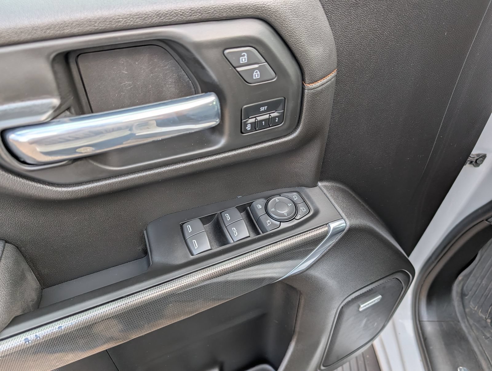 Used 2019 GMC Sierra 1500 AT4 w/ AT4 Premium Package AWD/4WD image 19