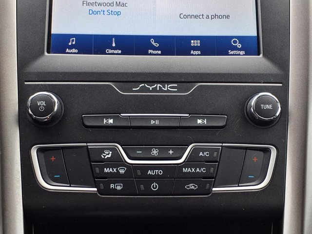 Certified 2020 Ford Fusion SE FWD image 9