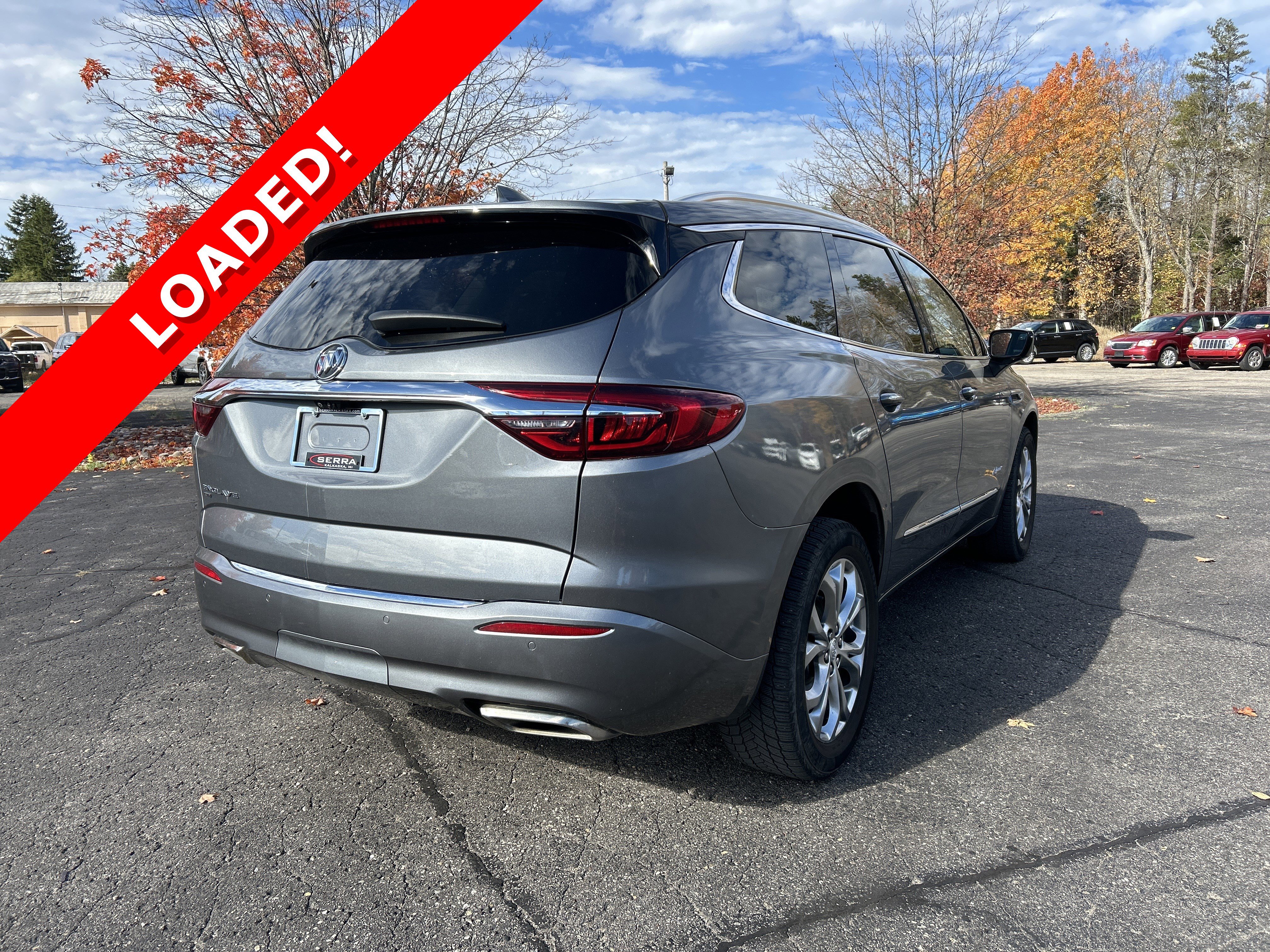 Used 2021 Buick Enclave Avenir image 2