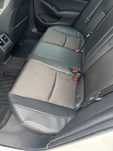 Used 2018 Honda Accord Sport image 34