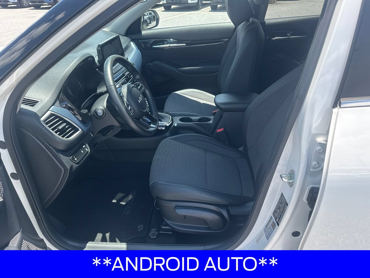 Used 2022 Kia Seltos S FWD image 10