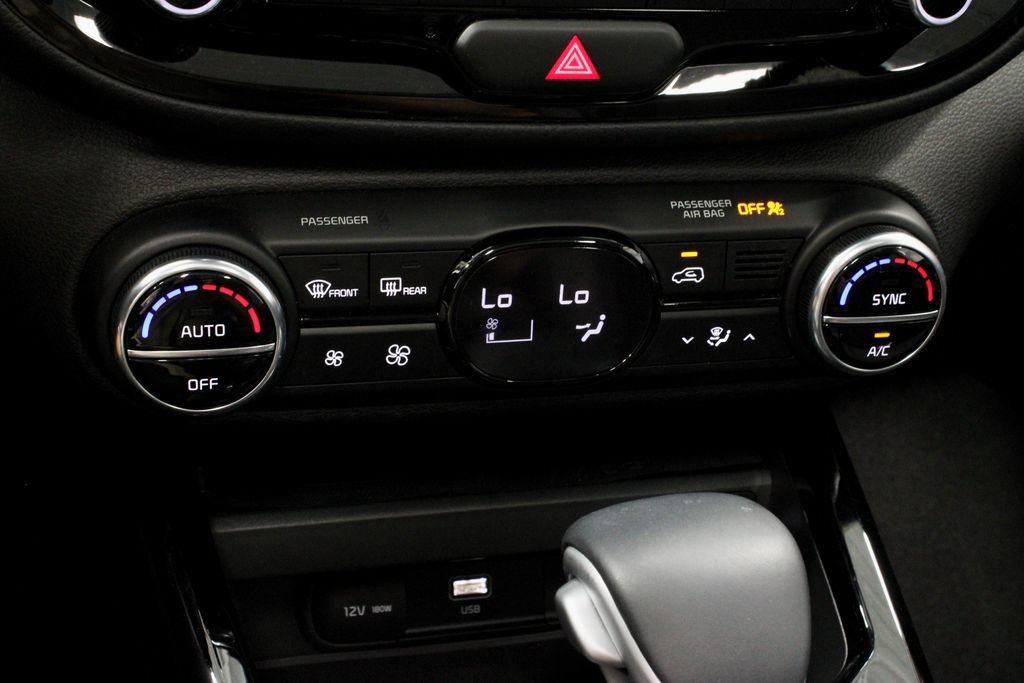 Used 2023 Kia Soul GT-Line FWD image 30