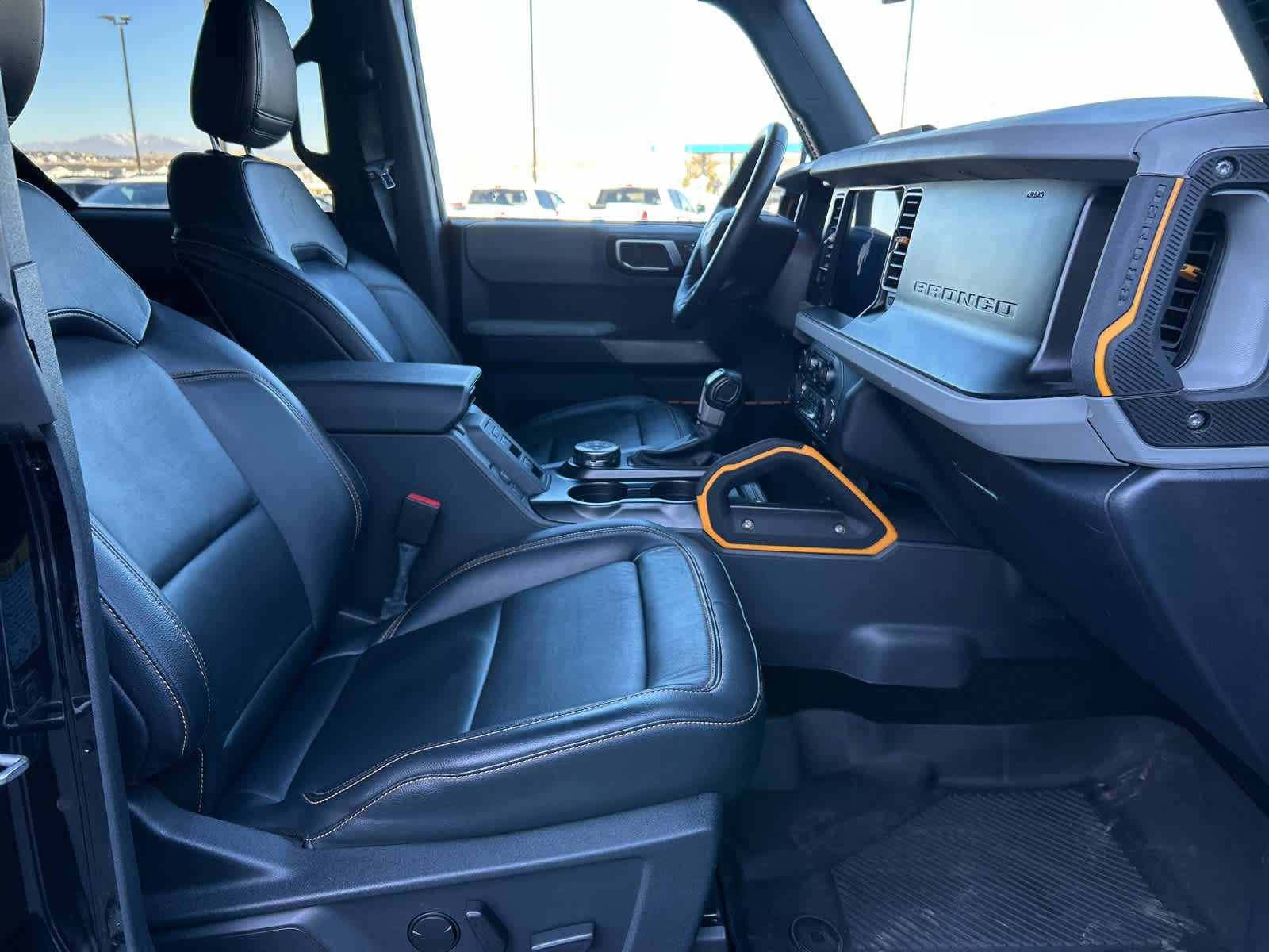 Certified 2022 Ford Bronco Badlands w/ Sasquatch Package image 17