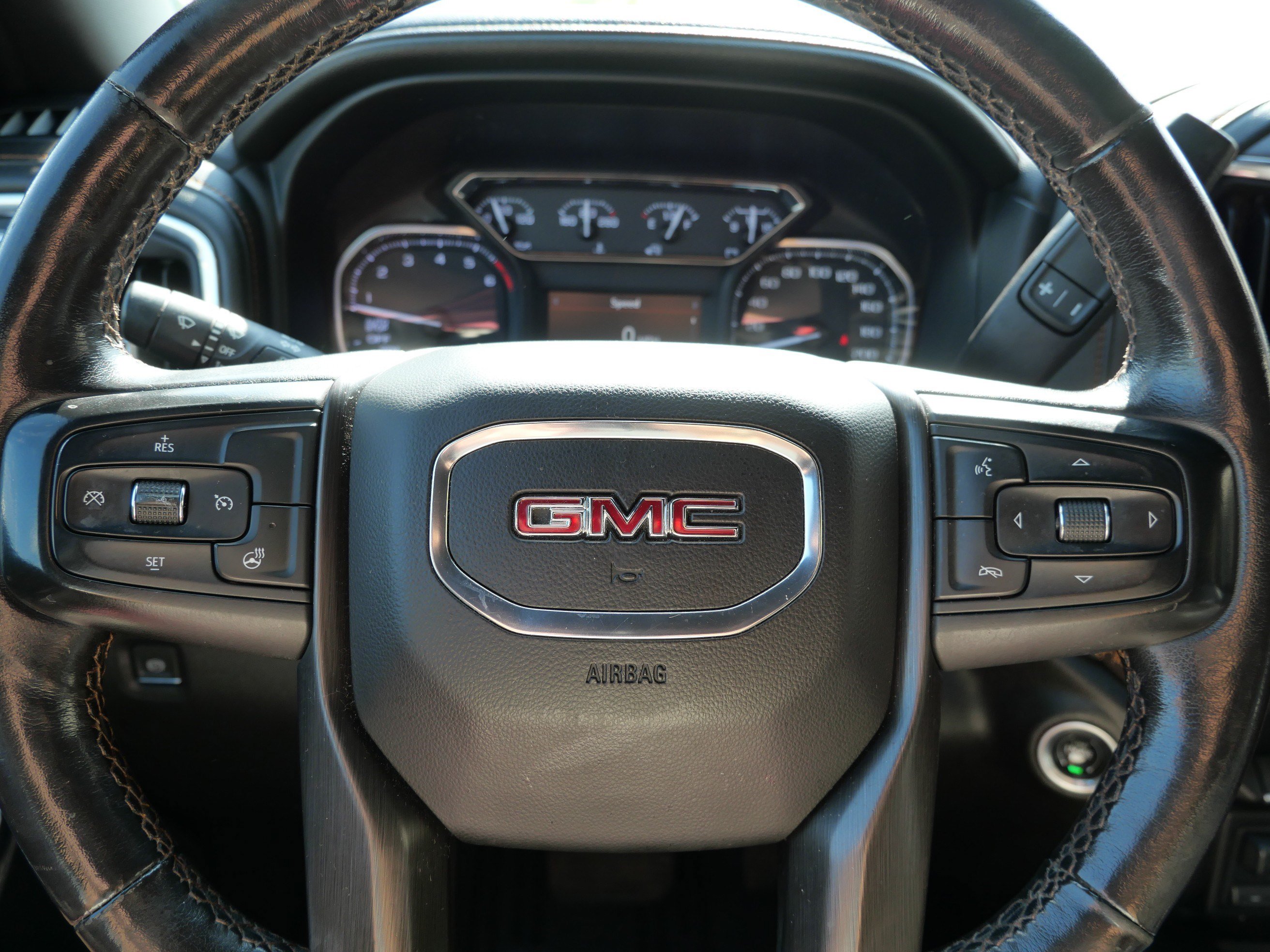 Used 2021 GMC Sierra 1500 AT4 AWD/4WD image 25