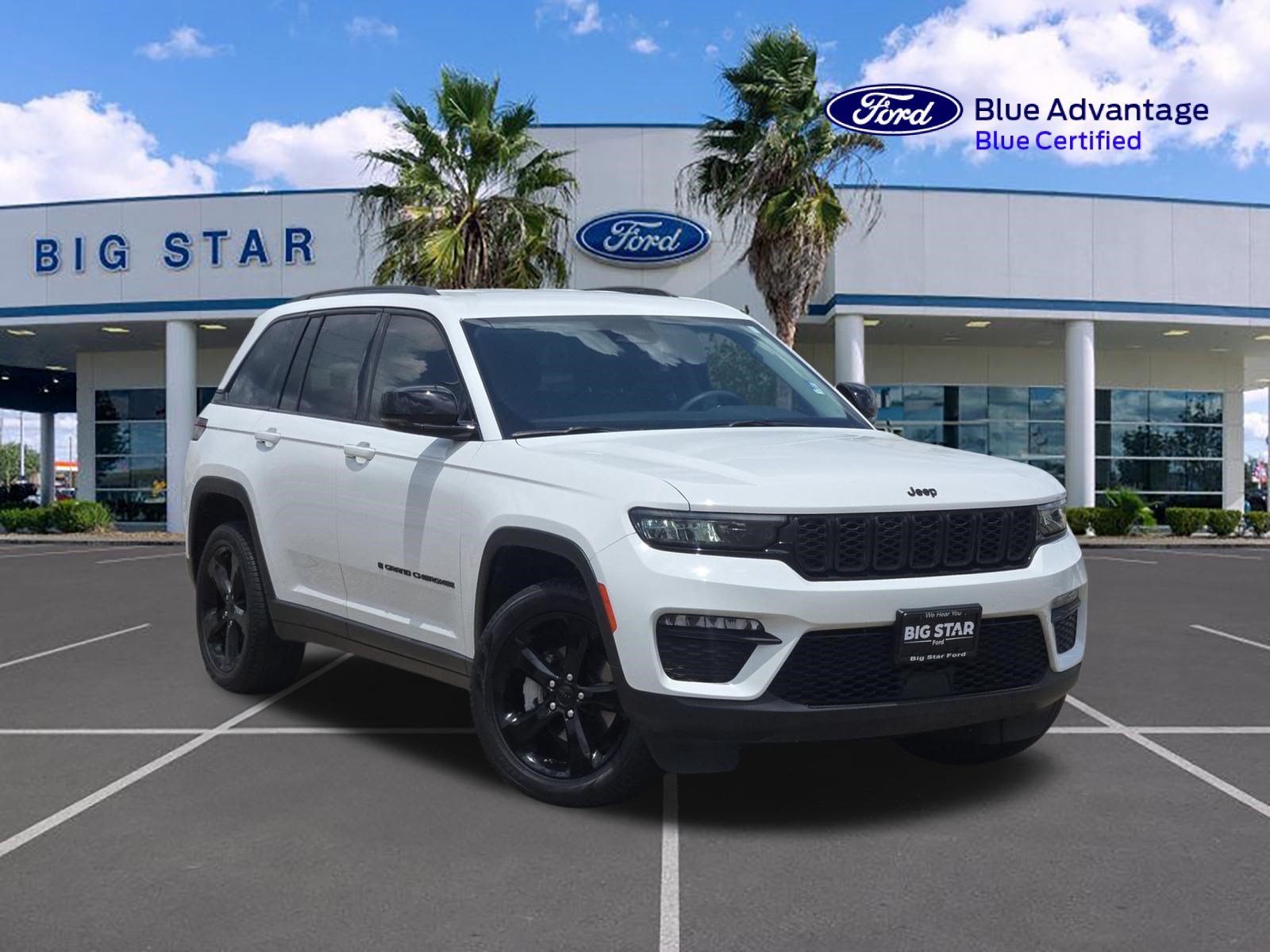Used 2023 Jeep Grand Cherokee Limited w/ Black Appearance Package