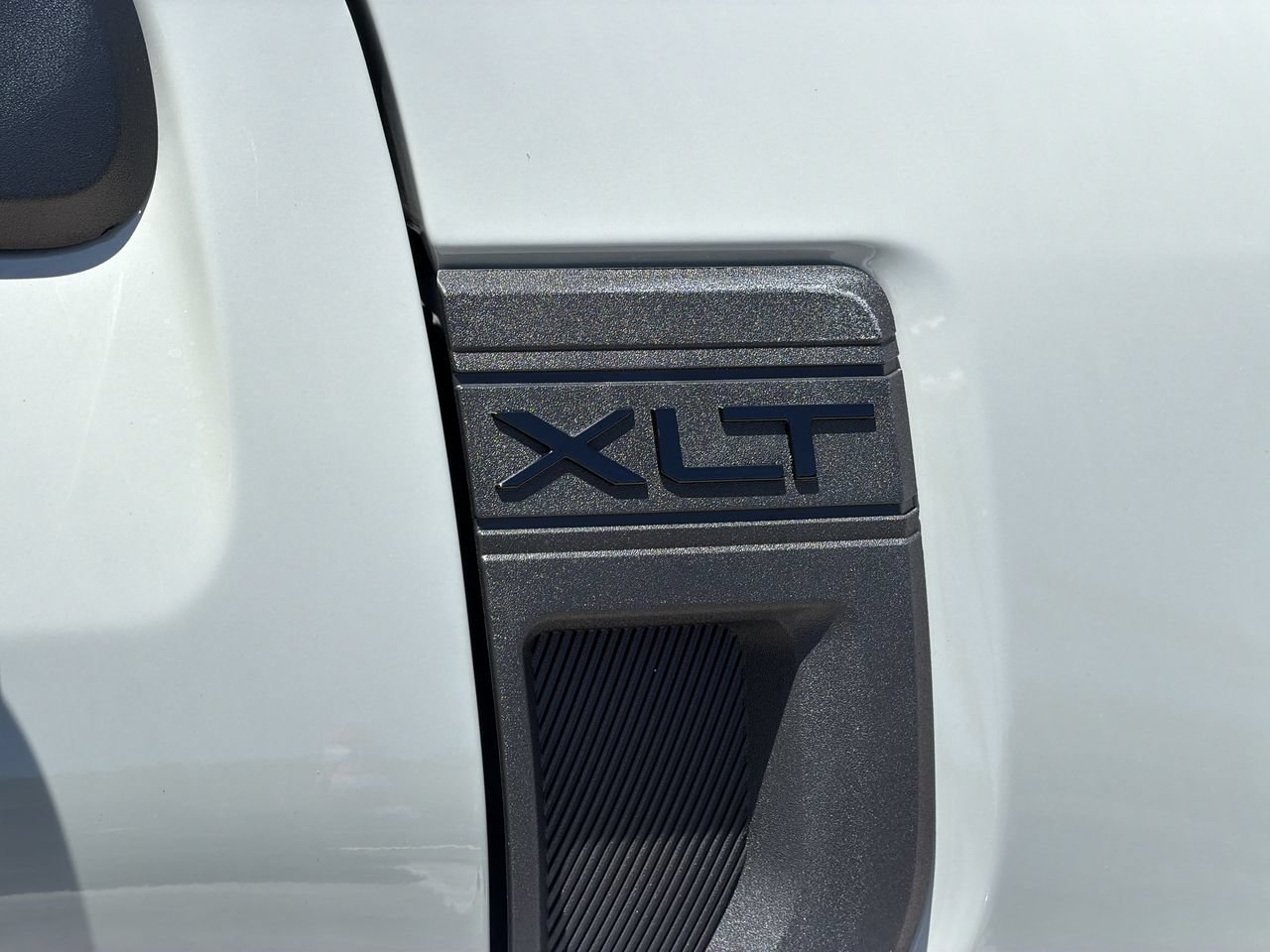 Certified 2024 Ford Maverick XLT w/ XLT Luxury Package FWD image 8