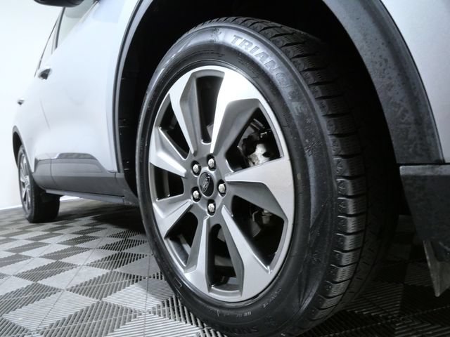 Certified 2024 Ford Escape Platinum AWD/4WD image 25