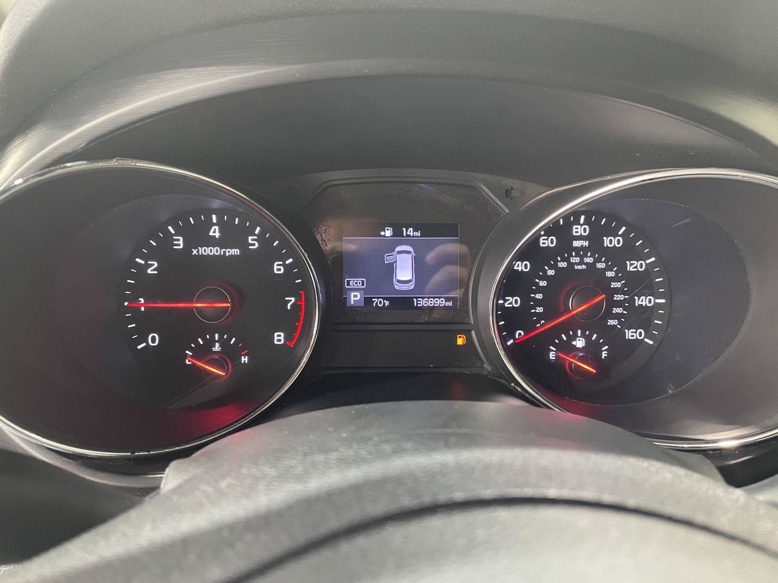 Used 2019 Kia Sedona EX FWD image 3