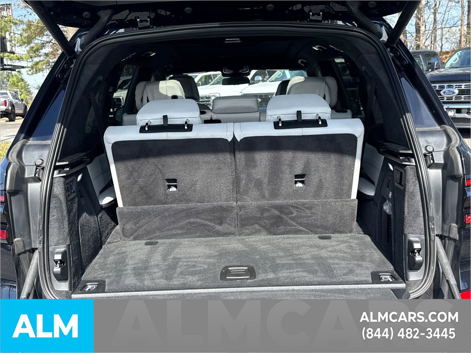 Used 2024 BMW X7 xDrive40i w/ M Sport Package AWD/4WD image 23