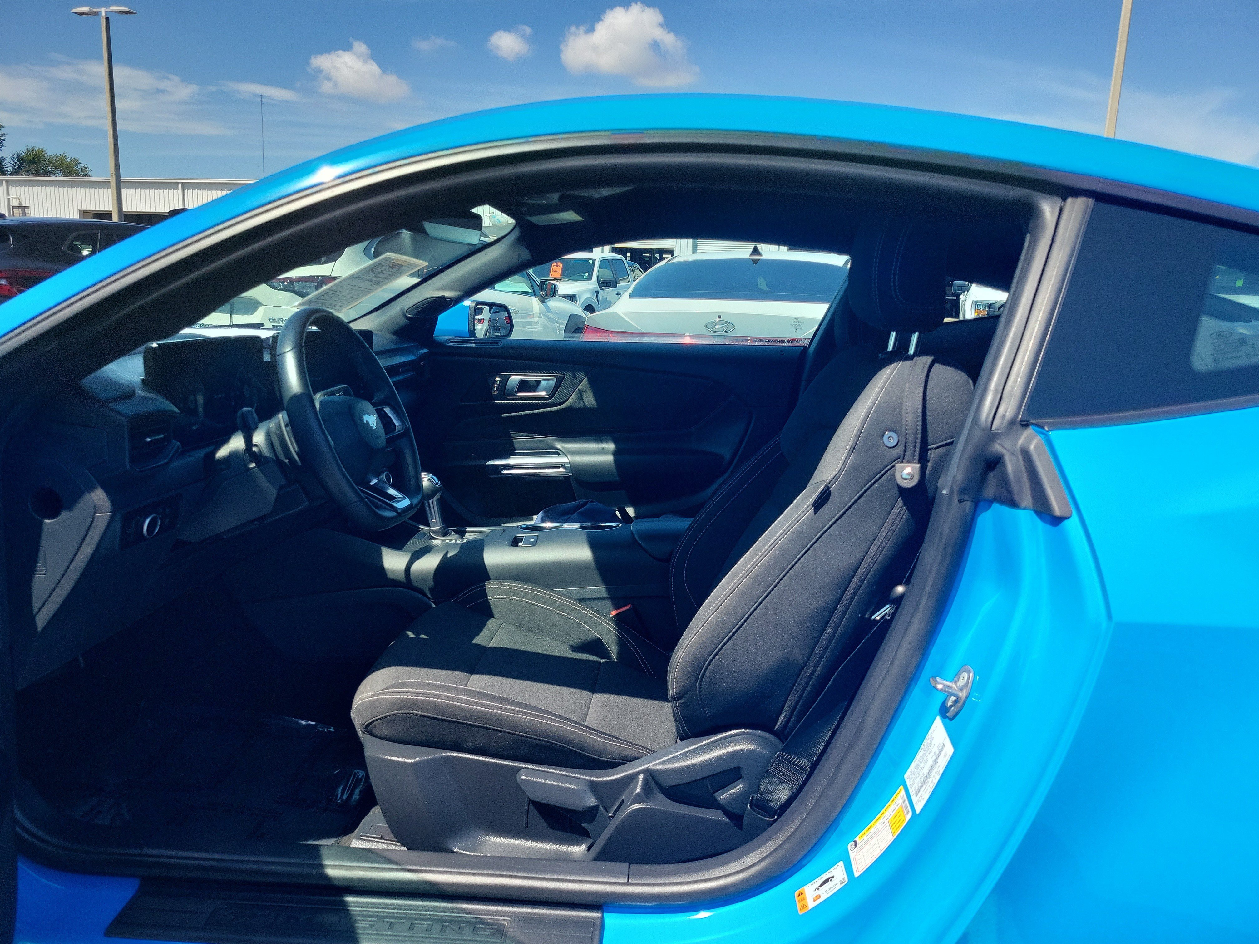 Certified 2025 Ford Mustang GT RWD image 14
