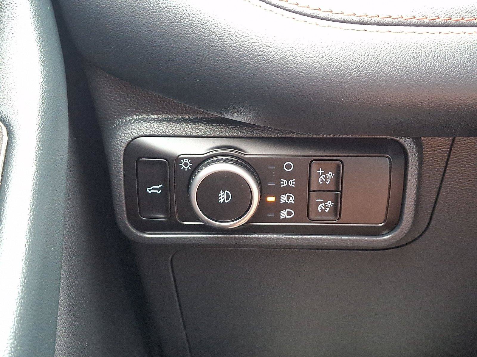 Certified 2025 Ford Explorer ST-Line AWD/4WD image 22