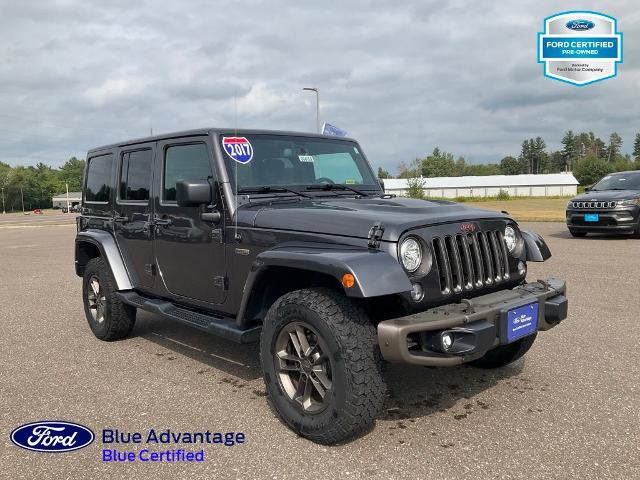 Used 2017 Jeep Wrangler Unlimited Sahara AWD/4WD image 5