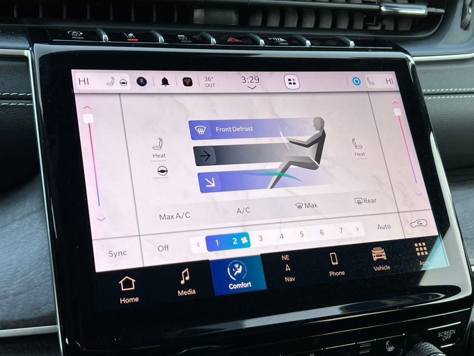 Used 2024 Jeep Grand Cherokee Limited w/ Trailer Tow Package image 25