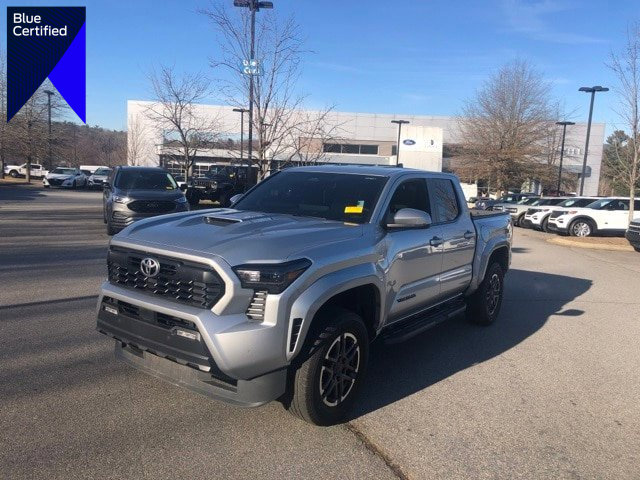Used 2024 Toyota Tacoma TRD Sport image 1