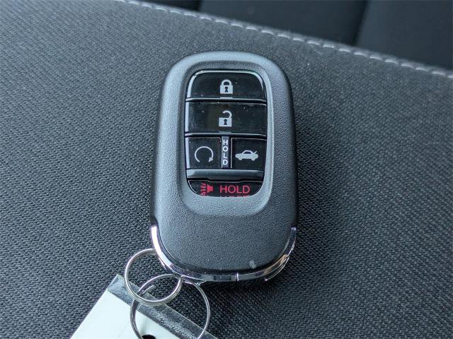 Used 2024 Honda Civic Sport image 32