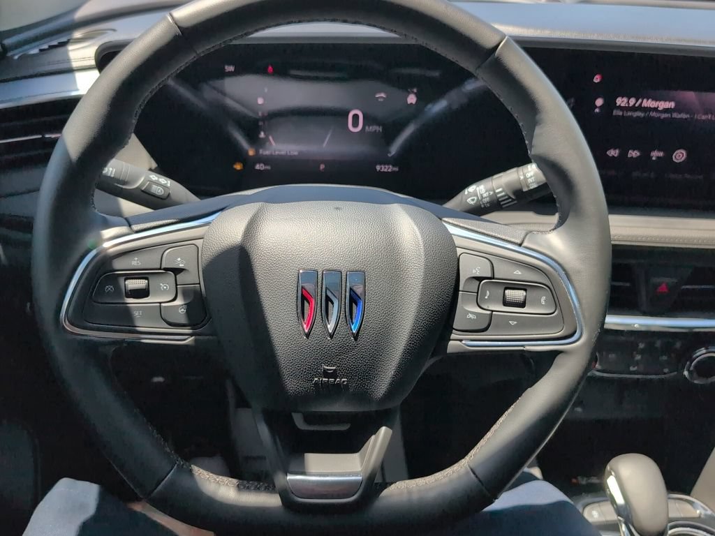 Used 2025 Buick Encore GX Sport Touring w/ Advanced Technology Package FWD image 16