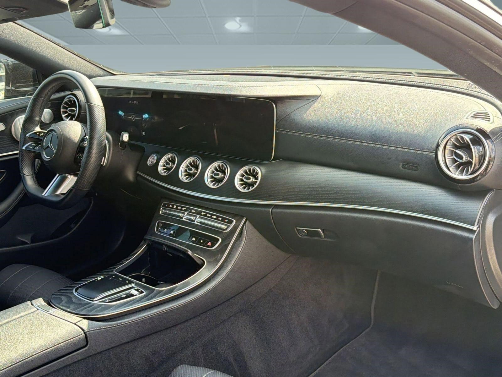 Used 2022 Mercedes-Benz E 450 Coupe image 28