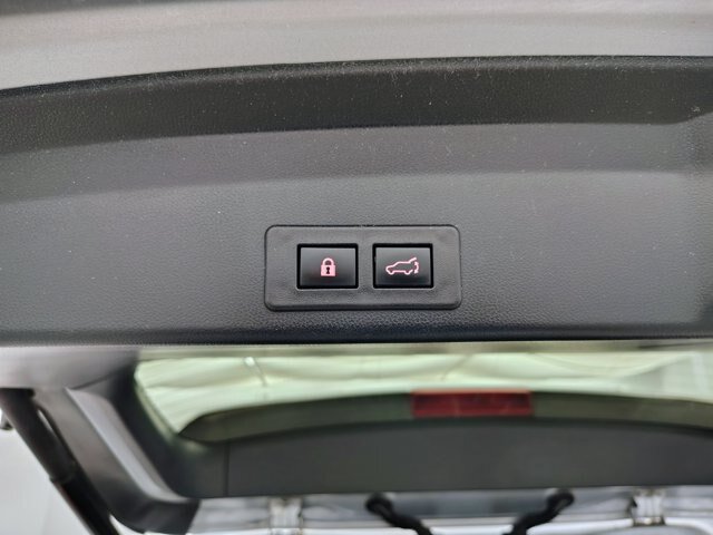 Used 2020 Subaru Ascent Limited w/ Technology Package AWD/4WD image 19