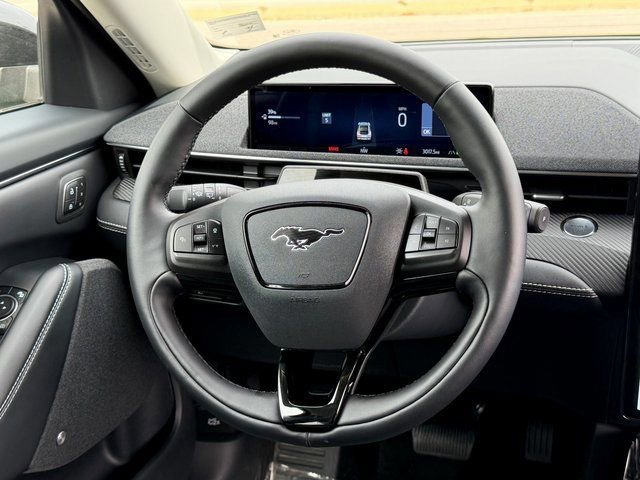 Certified 2025 Ford Mustang Mach-E Premium AWD/4WD image 19