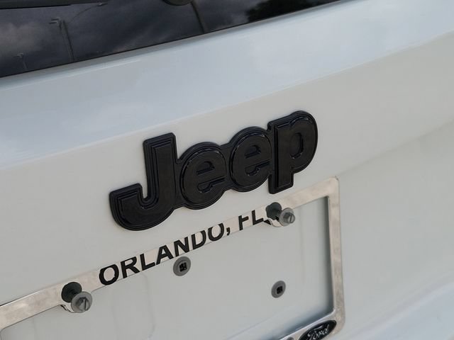 Used 2023 Jeep Renegade Trailhawk AWD/4WD image 7