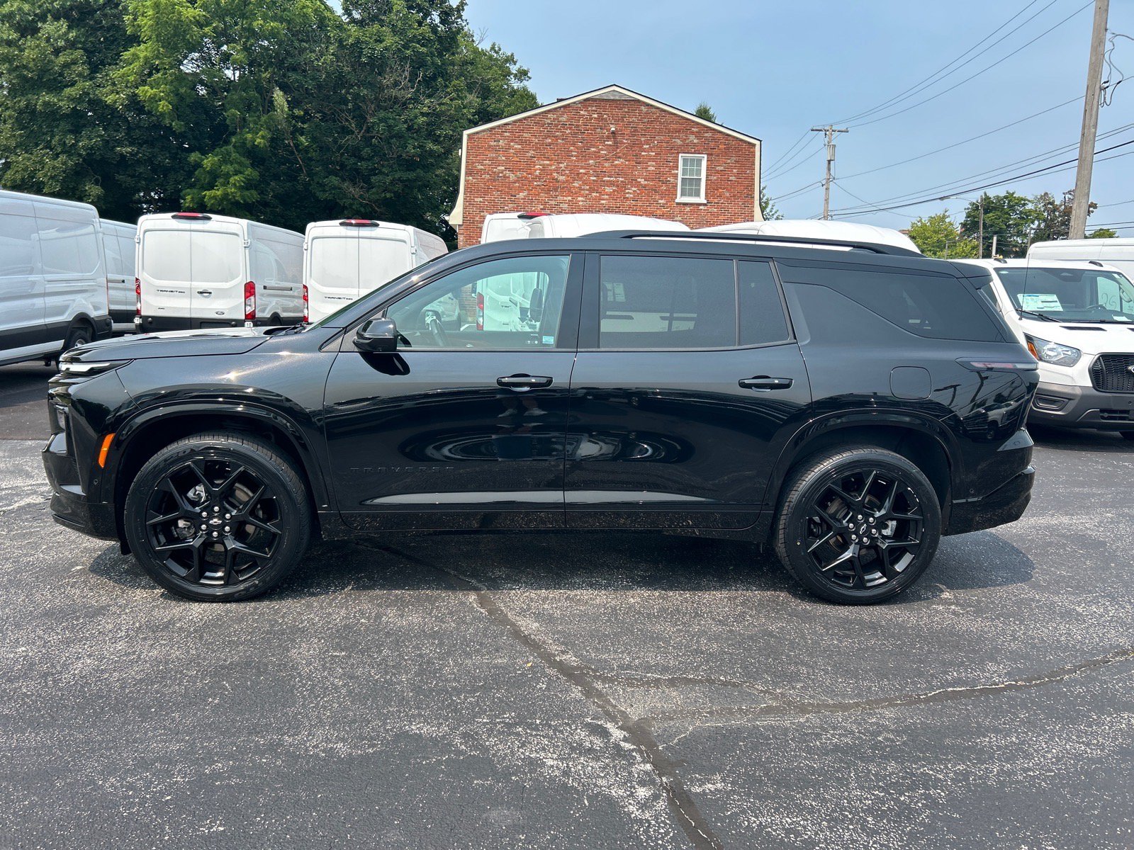 Used 2024 Chevrolet Traverse RS w/ LPO, Floor Liner Package AWD/4WD image 4