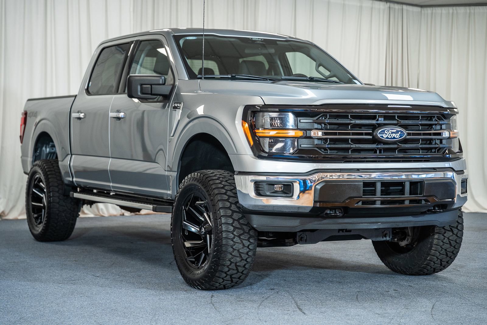 Certified 2025 Ford F150 XLT w/ Equipment Group 301A Standard AWD/4WD image 1