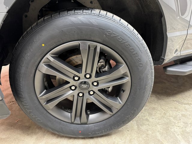 Certified 2021 Ford F150 XLT w/ Equipment Group 302A High image 30