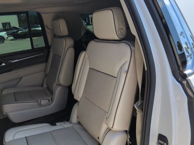 Used 2021 GMC Yukon XL Denali w/ Denali Ultimate Package AWD/4WD image 14
