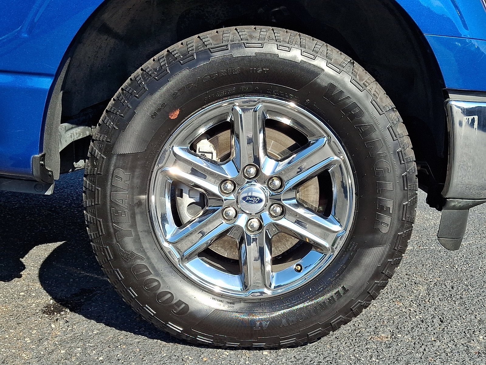 Certified 2025 Ford F150 XLT w/ Equipment Group 301A Standard AWD/4WD image 8