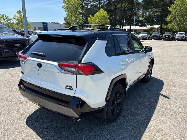 Used 2021 Toyota RAV4 XSE AWD/4WD image 5