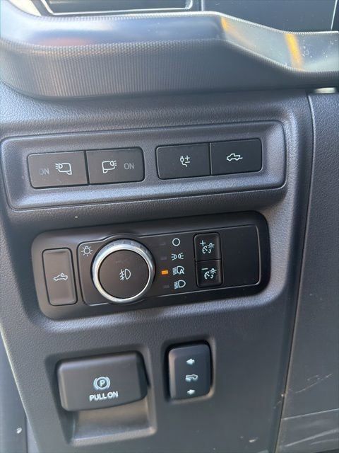 Certified 2024 Ford F150 Platinum w/ Equipment Group 702A High AWD/4WD image 25