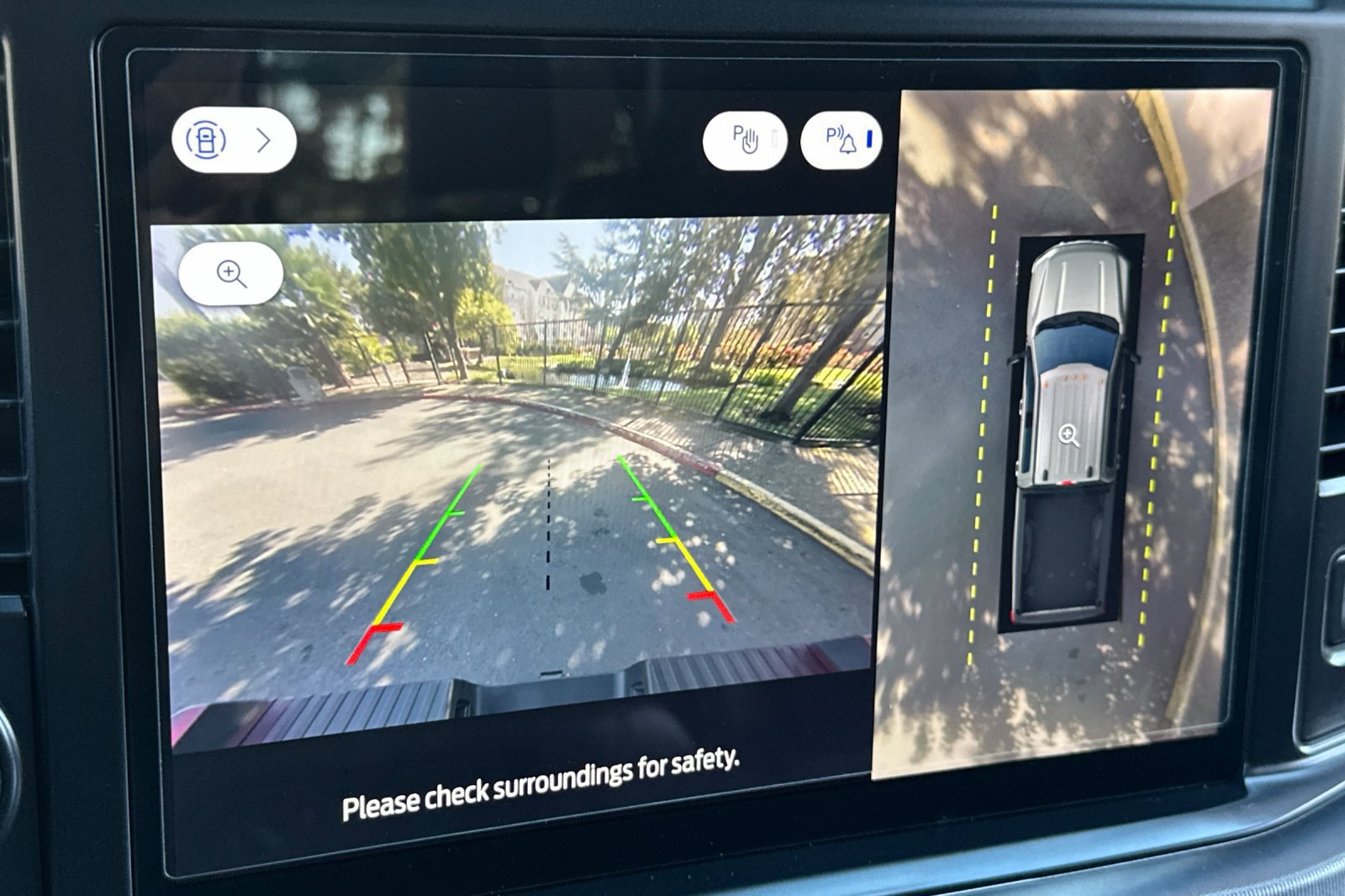 Certified 2026 Ford F450 Platinum w/ FX4 Off-Road Package AWD/4WD image 26
