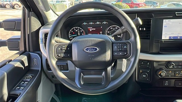 Certified 2025 Ford F250 XLT image 24
