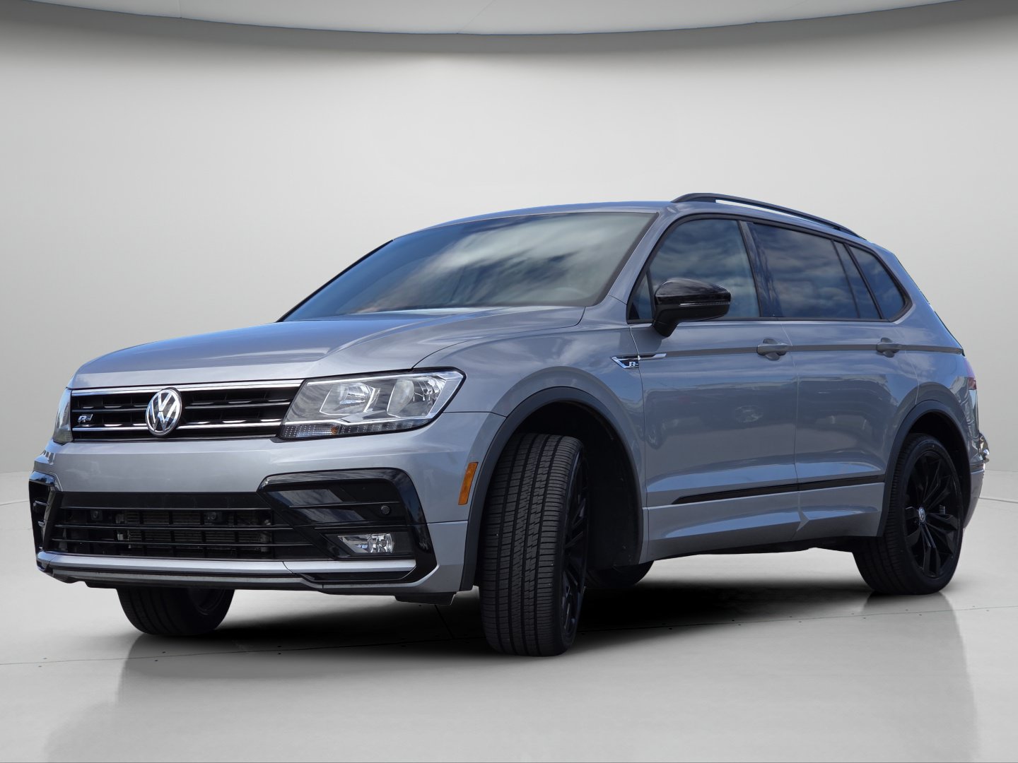 Used 2021 Volkswagen Tiguan SE AWD/4WD image 20