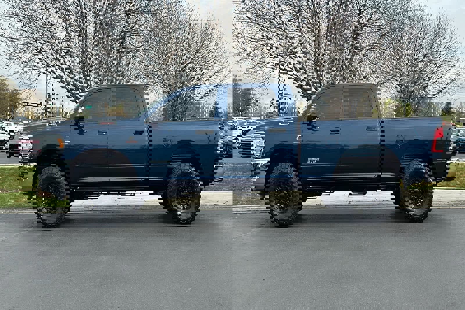 Used 2020 RAM 2500 Tradesman image 2