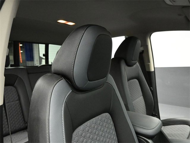 Used 2017 Chevrolet Colorado Z71 image 31