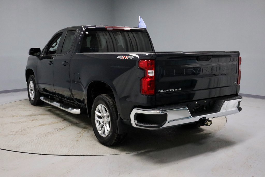 Used 2022 Chevrolet Silverado 1500 LT image 3